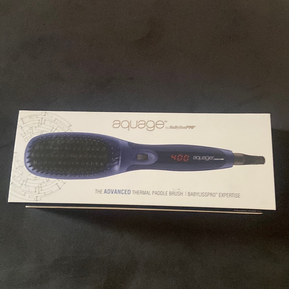 Aquage Advanced Thermal Paddle Brush. Hair smoother.